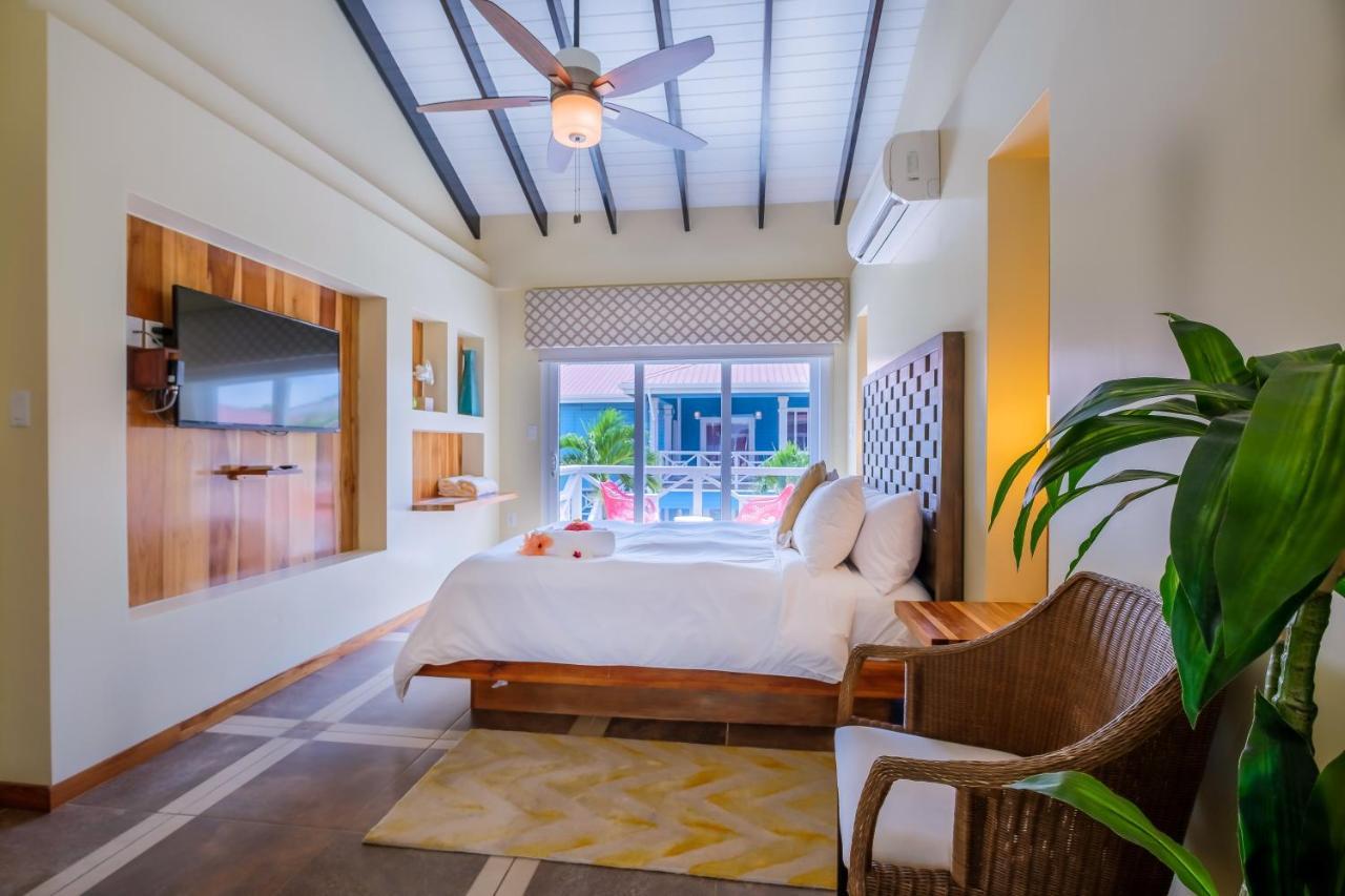 Brisa Oceano Resort Placencia ภายนอก รูปภาพ