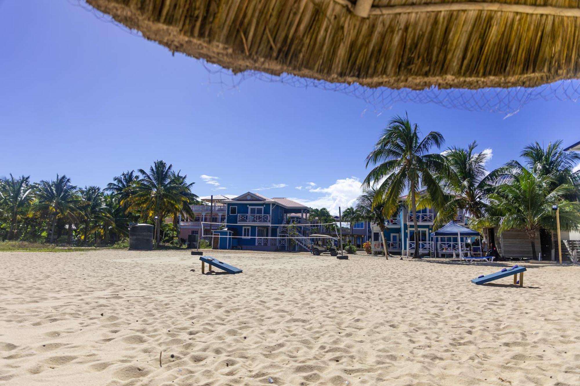 Brisa Oceano Resort Placencia ภายนอก รูปภาพ
