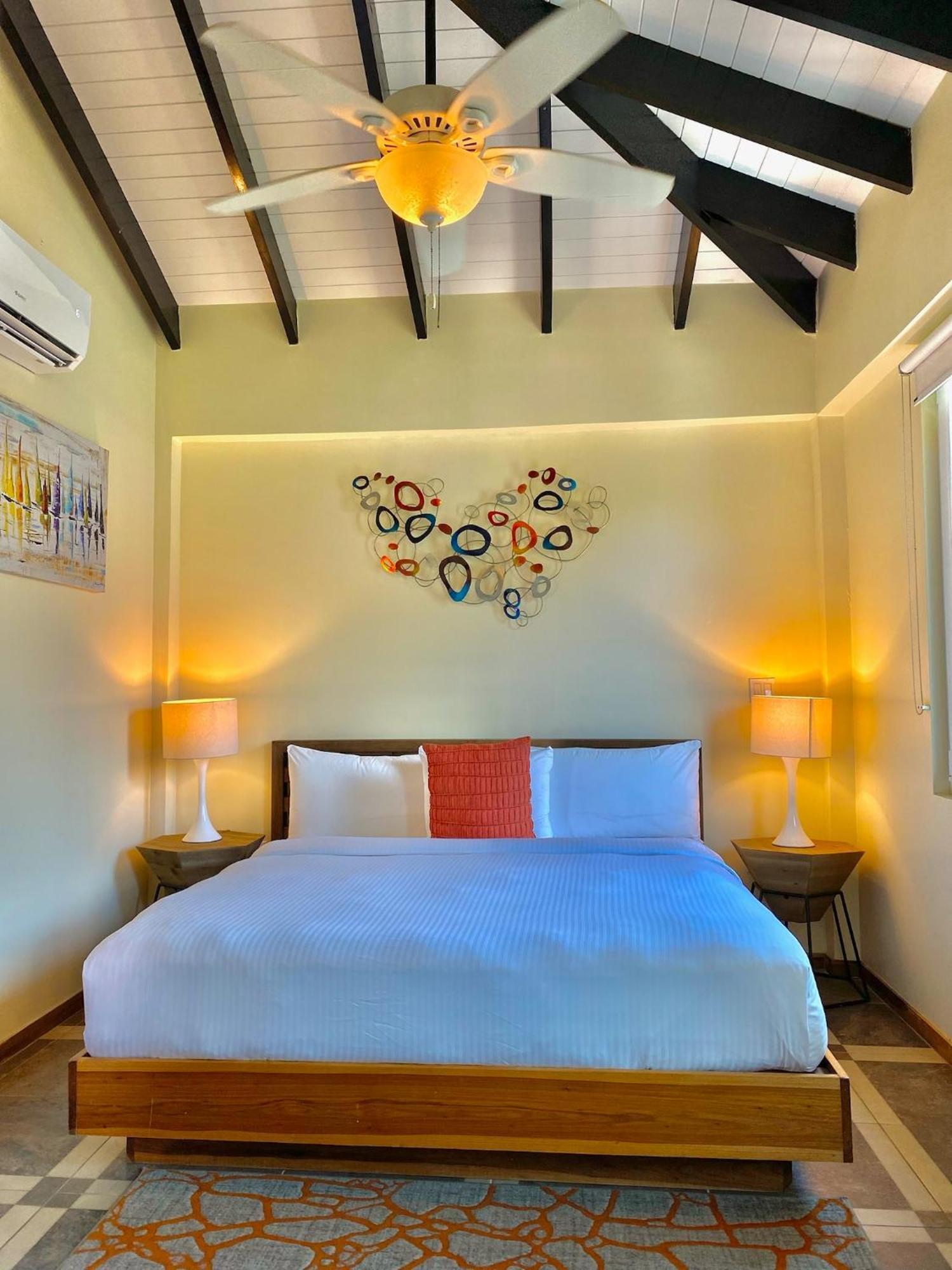 Brisa Oceano Resort Placencia ภายนอก รูปภาพ